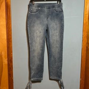 Tribal jegging with ankle ties